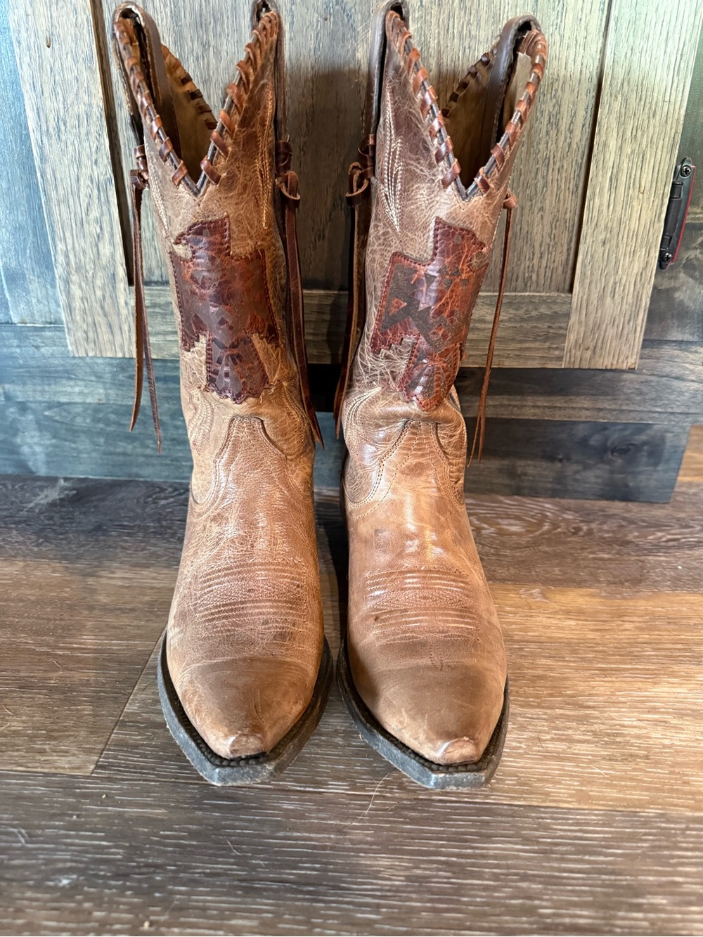 Ariat Brown Leather Western Cowboy Boots with Tooled Insets